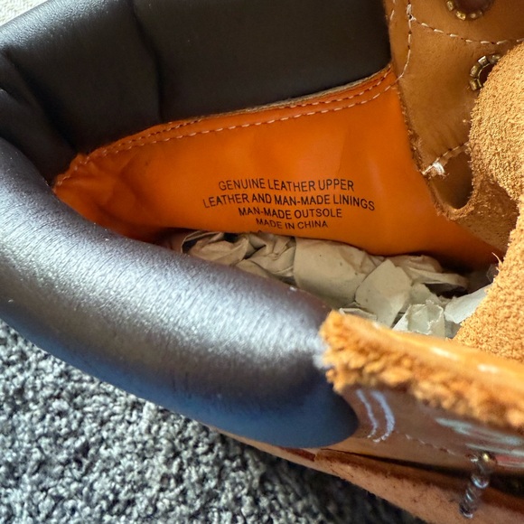 Timberland Classic Wheat Boots - Picture 6 of 7